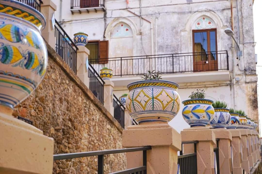 فيلا Giulietta Normanna شاكا المظهر الخارجي الصورة